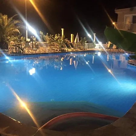 Ozcem Apart * Φετιγιέ