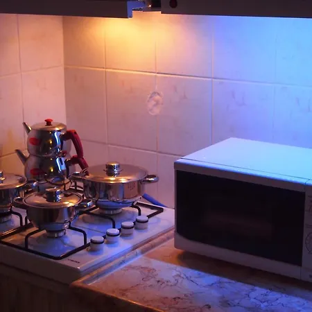 Ozcem Apart מלון דירות