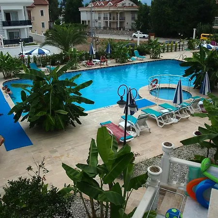 Ozcem Apart Φετιγιέ