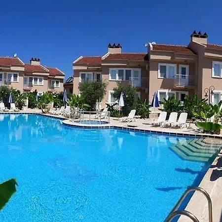 Ozcem Apart * فتحية
