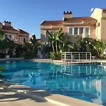 Ozcem Apart Aparthotel