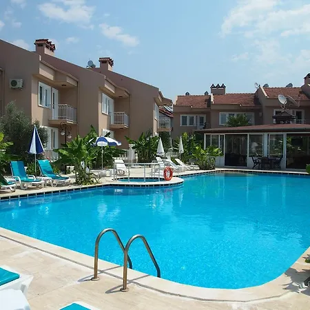Hotel apartamentowy Ozcem Apart Fethiye